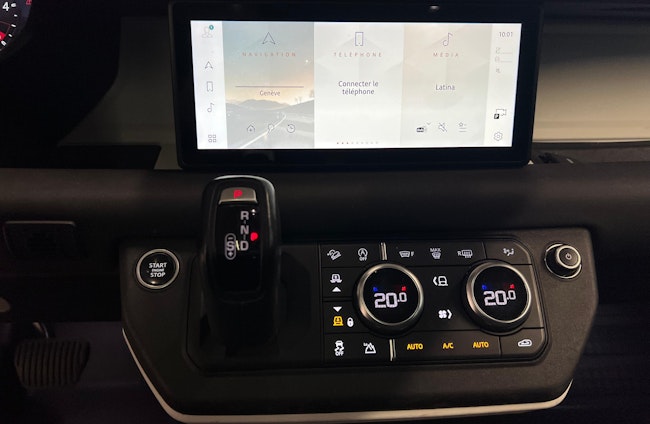 Vehicle image 4 Vehicle image 4