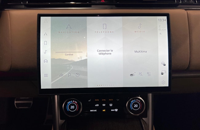 Vehicle image 4 Vehicle image 4