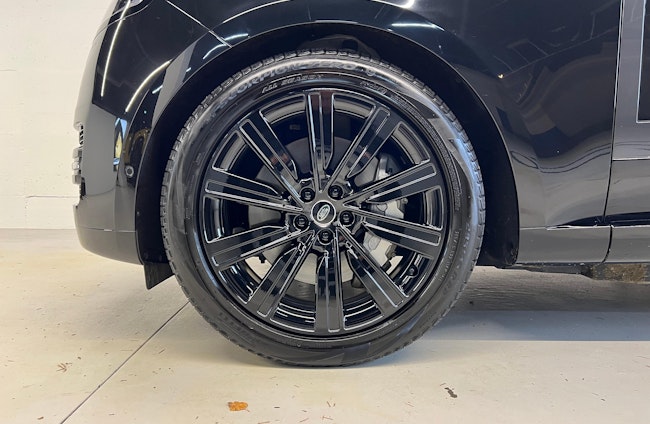 Vehicle image 10 Vehicle image 10