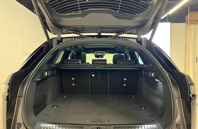 Vehicle image 11 Vehicle image 11