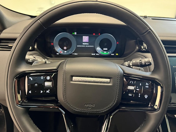 Vehicle image 3 Vehicle image 3