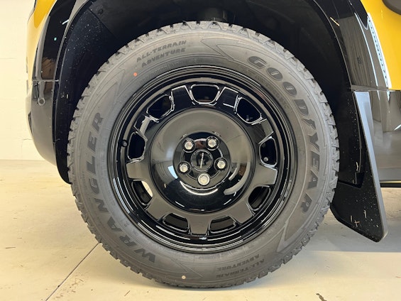 Vehicle image 11 Vehicle image 11