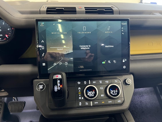 Vehicle image 4 Vehicle image 4