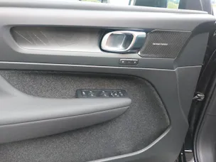 Volvo XC40 1.5 T4 PiH Plus Dark