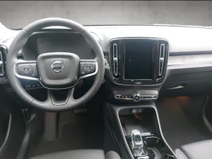 Volvo XC40 1.5 T4 PiH Plus Dark