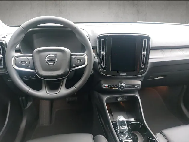 Volvo XC40 1.5 T4 PiH Plus Dark