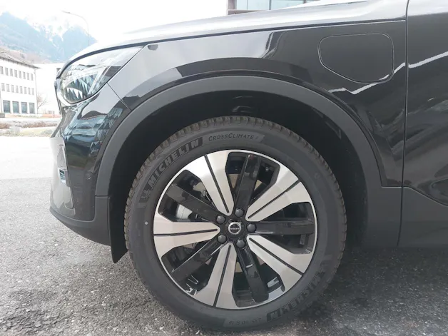 Volvo XC40 1.5 T4 PiH Plus Dark