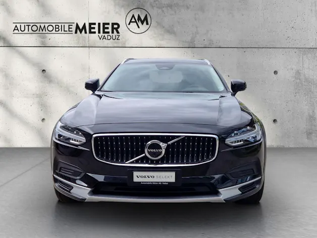 Volvo V90 Cross Country 2.0 B5 Plus AWD