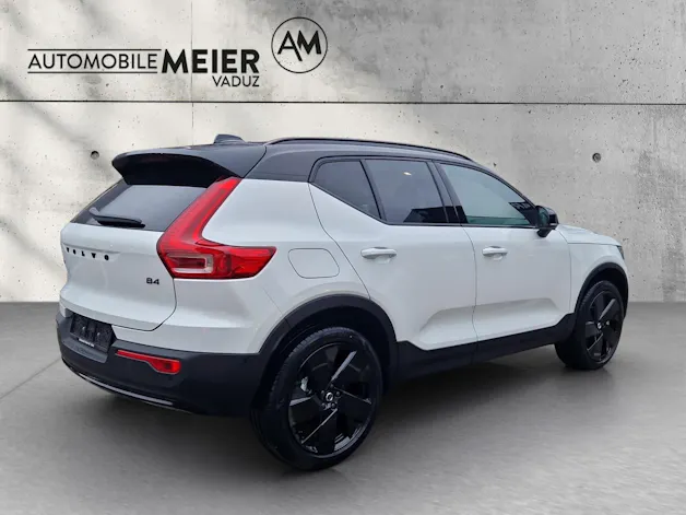 Volvo XC40 2.0 B4 MH Black Edition