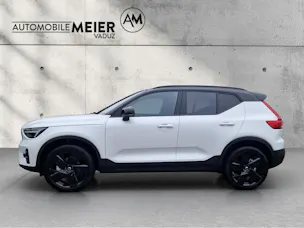 Volvo XC40 2.0 B4 MH Black Edition