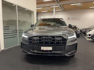 Audi SQ7 4.0 V8 TFSI quattro T-Tronic