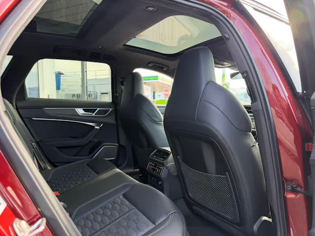 Audi RS6 Avant 4.0 TFSI V8 Performance quattro