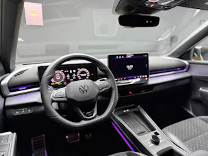 VW T-Roc 1.5eTSI mH R-Line