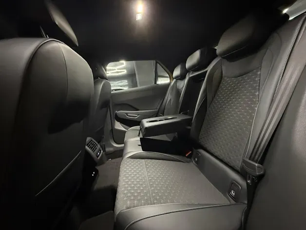 VW T-Roc 1.5eTSI mH R-Line