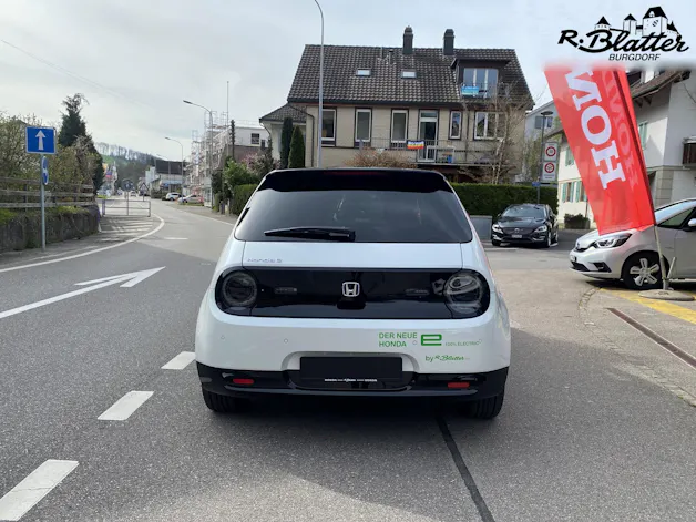 Honda e Advance