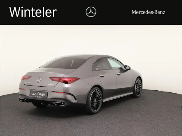 Mercedes-Benz CLA 220 4Matic 8G-DCT