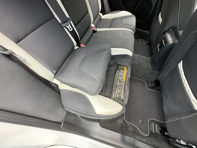 Volvo V60 D3 R-Design