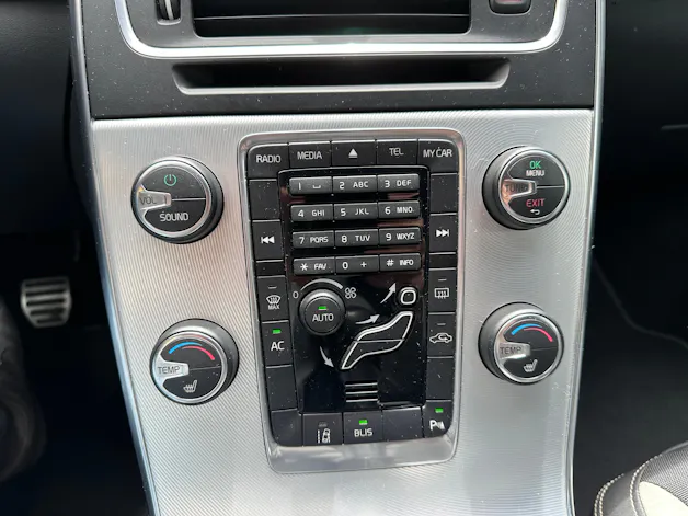 Volvo V60 D3 R-Design