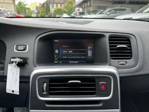 Volvo V60 D3 R-Design