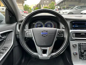 Volvo V60 D3 R-Design