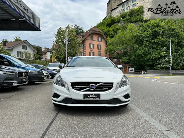 Volvo V60 D3 R-Design