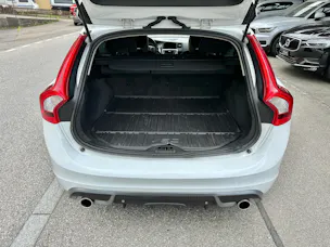 Volvo V60 D3 R-Design