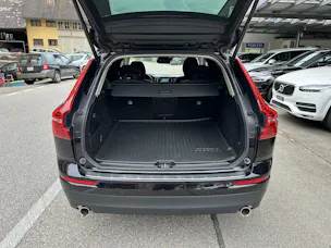 Volvo XC60 B4 Diesel Mild Hybrid AWD Momentum Geartronic