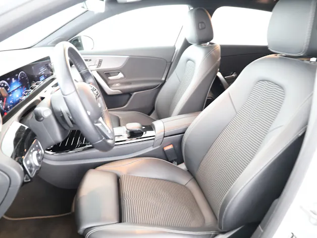 Mercedes-Benz A 250e Progressive