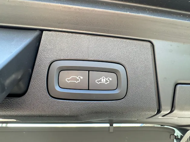 Volvo XC60 B5 Diesel Mild Hybrid AWD R-Design Geartronic