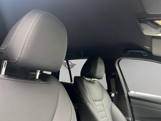BMW 330e x DriveTouring Steptronic M Sport