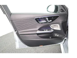 Mercedes-Benz C 400e 4M AMG Line