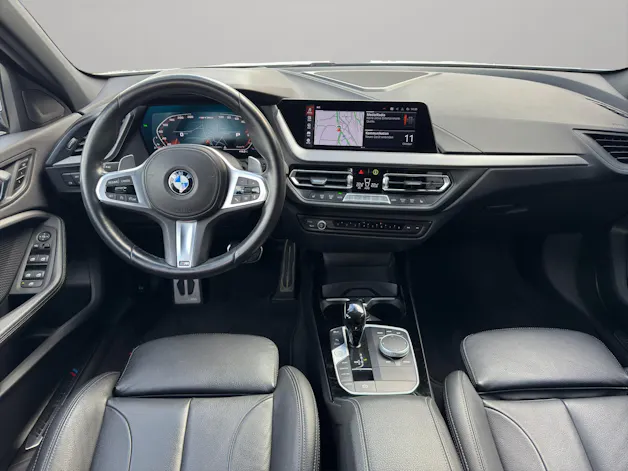 BMW M135i xDrive Steptronic