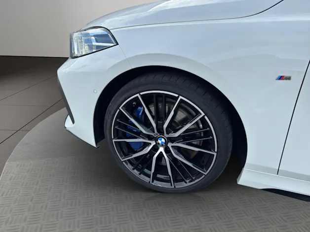 BMW M135i xDrive Steptronic