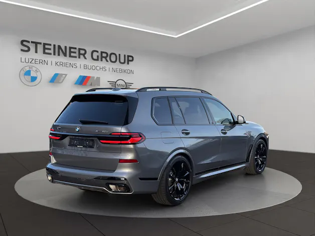 BMW X7 xDrive 48V 40d M Sport Pro Steptronic