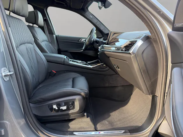 BMW X7 xDrive 48V 40d M Sport Pro Steptronic