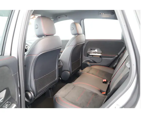 MERCEDES-BENZ B 200 7G-DCT
