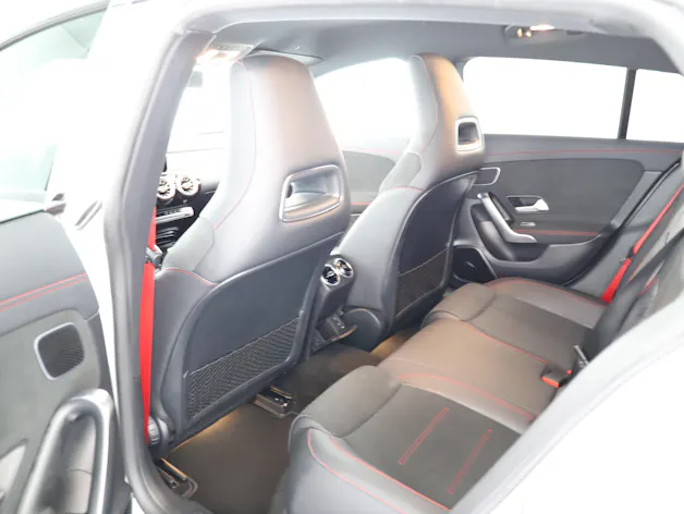 Mercedes-Benz CLA SB 35 AMG 4Matic