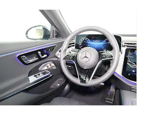 Mercedes-Benz E 300 de All-Terrain 4M