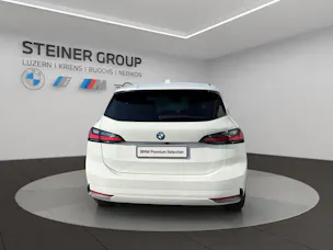 BMW 220i Active Tourer DKG