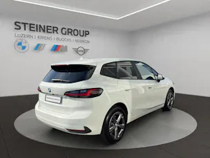 BMW 220i Active Tourer DKG