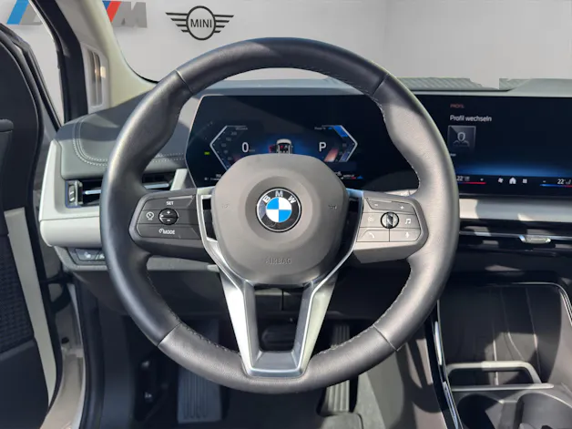 BMW 220i Active Tourer DKG