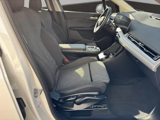 BMW 220i Active Tourer DKG