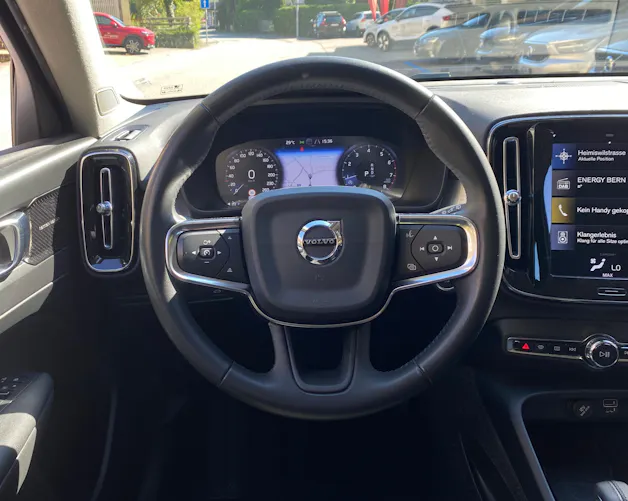 Volvo XC40 T4 AWD Momentum Geartronic