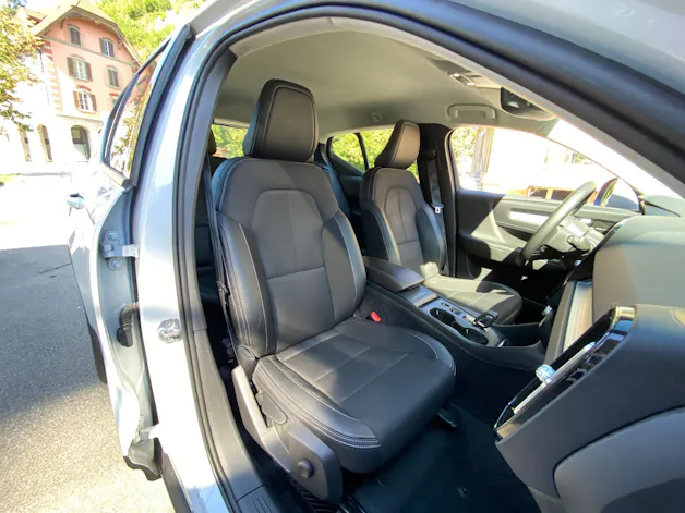 Volvo XC40 T4 AWD Momentum Geartronic