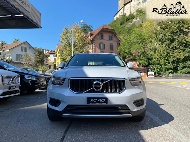 Volvo XC40 T4 AWD Momentum Geartronic