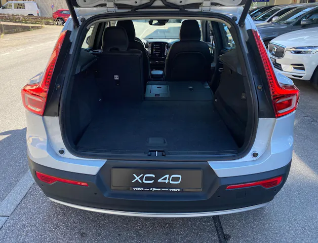 Volvo XC40 T4 AWD Momentum Geartronic