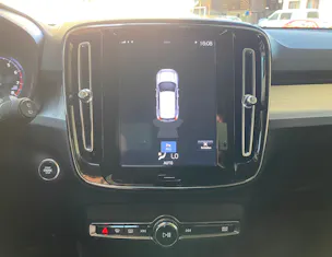 Volvo XC40 T4 AWD Momentum Geartronic