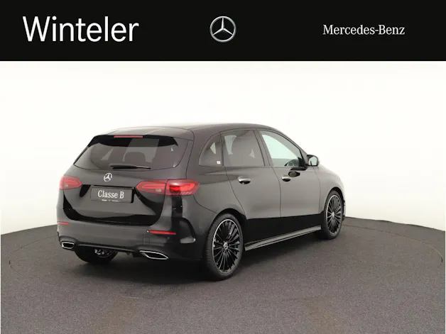 Mercedes-Benz B 180