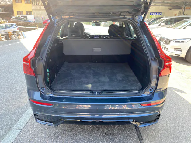 Volvo XC60 B5 Diesel Mild Hybrid AWD R-Design Geartronic