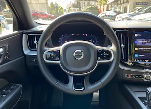 Volvo XC60 B5 Diesel Mild Hybrid AWD R-Design Geartronic